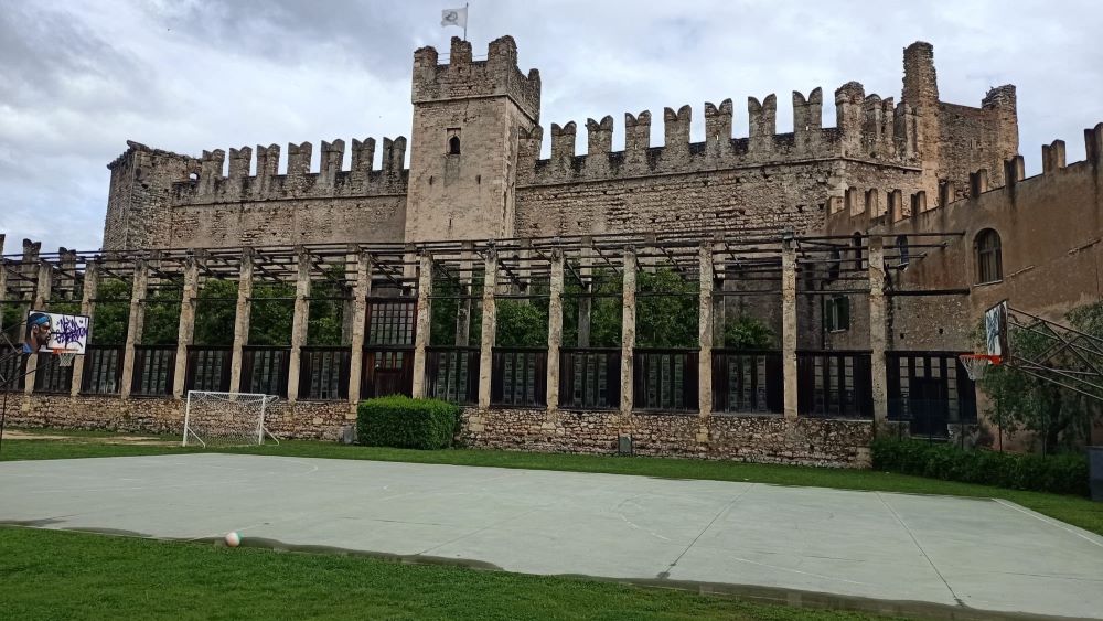 Torri 1